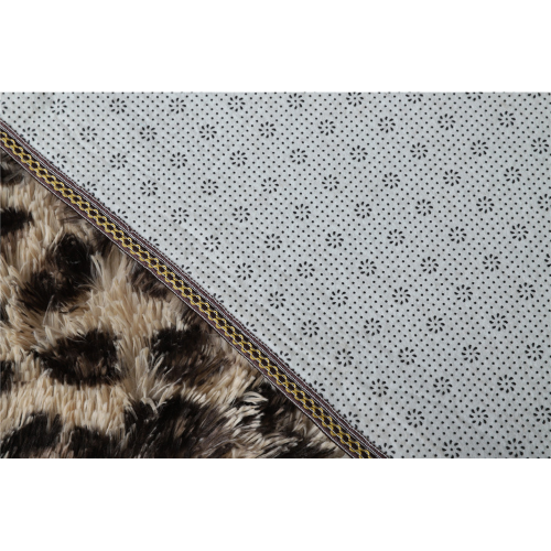 tessuto tappeto leopardato